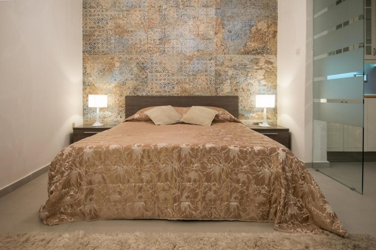 Valletta Most Central Studio Apartment 16Th-Century Building Luaran gambar